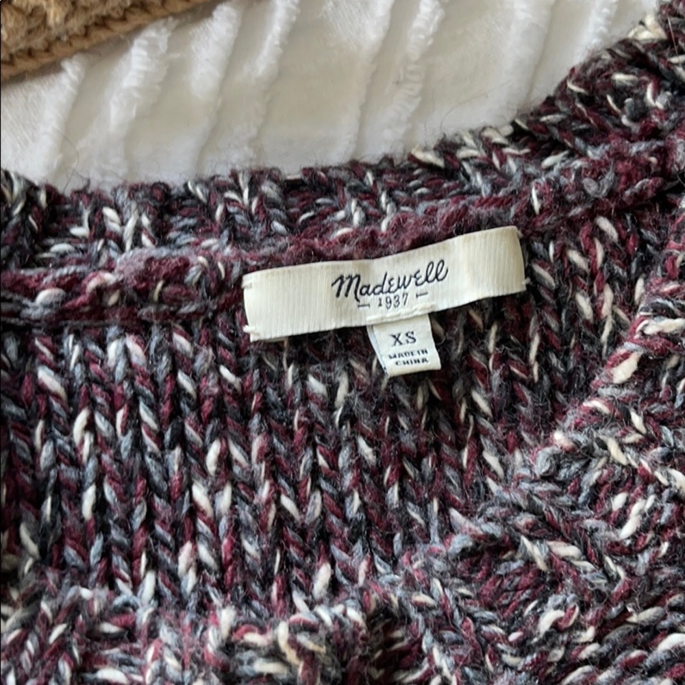 Madewell Cable Knit Split Side Sweater - image 7